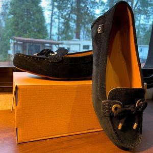 Women’s Eevon UGG size 7.5